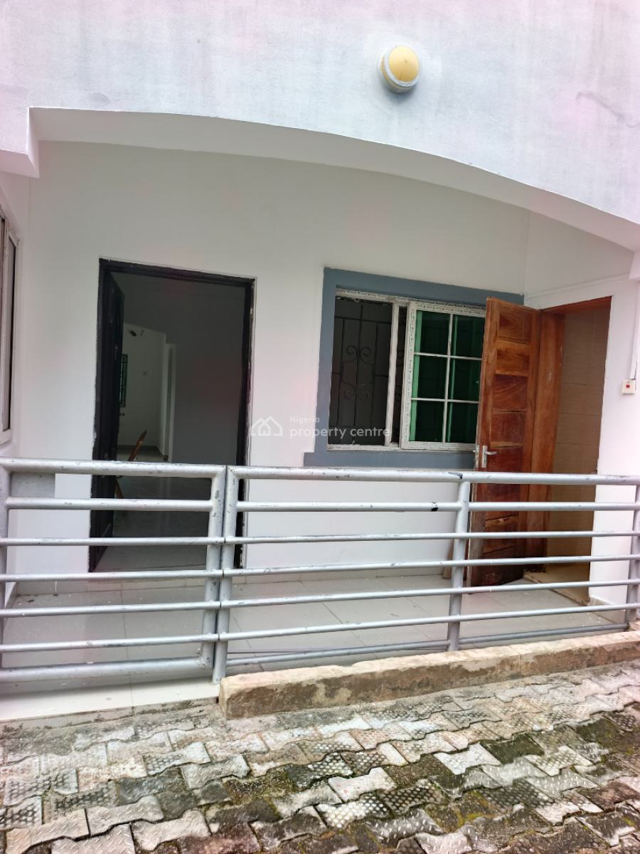 Smart Spacious 3 Bedrooms Apartment 24/7 Power Supply, Abraham Adesanya Axis, Ogombo, Ajah, Lagos, Flat / Apartment for Rent