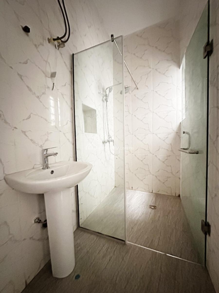 Newly Built 3 Bedroom Apartment with Pool & Gym., Chevron Toll Gate, Orchid Road, Lekki, Lagos, Flat / Apartment for Sale