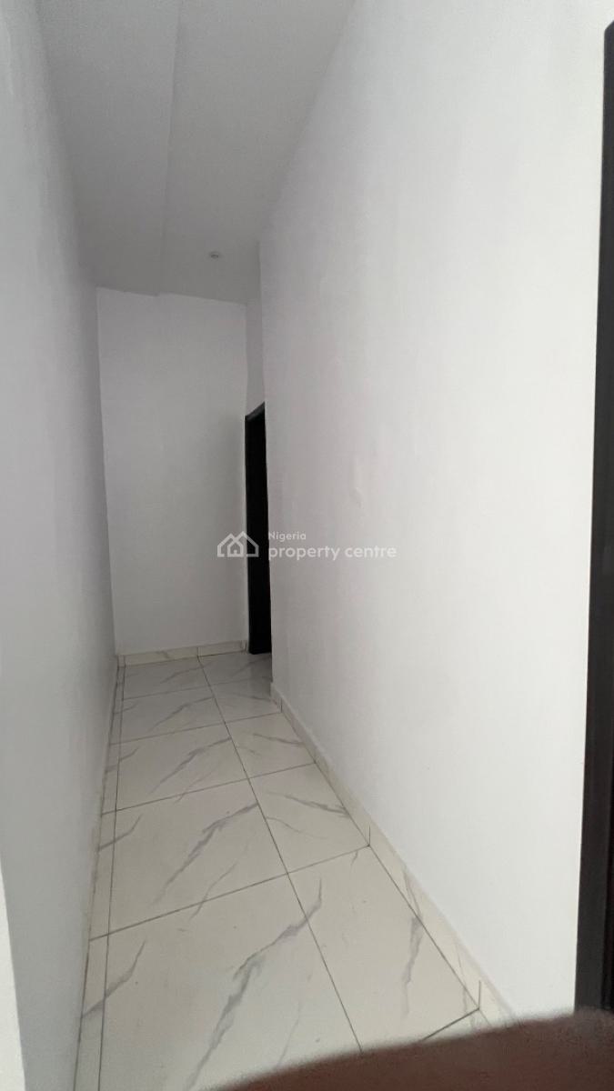Newly Built Clean 3 Bedroom Flat, Off Kilo, Surulere, Lagos, Flat / Apartment for Sale