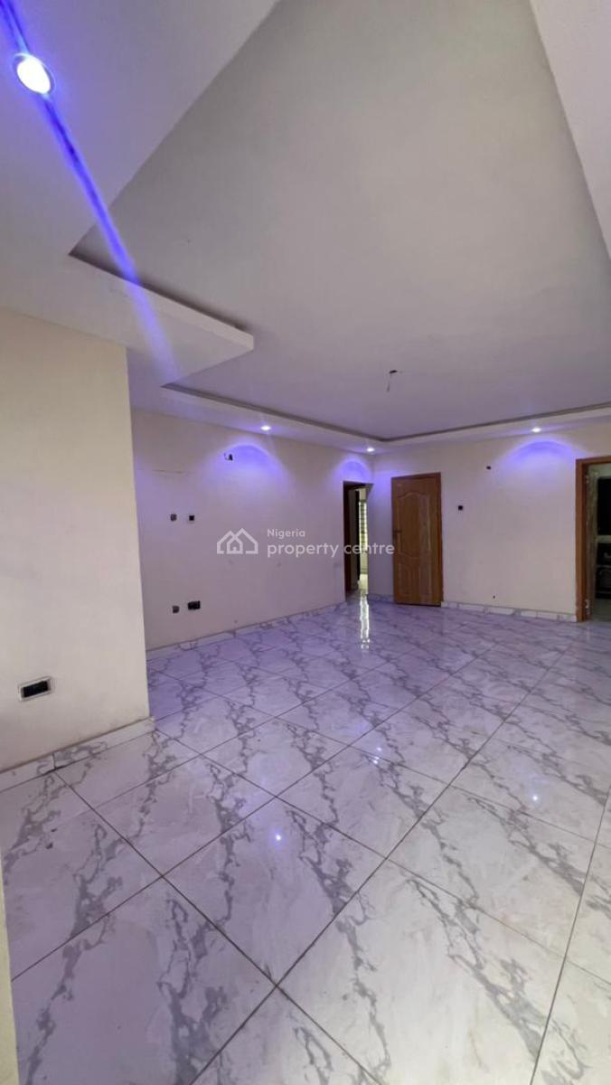 Well Built 3 Bedroom Flat with a Bq, Surulere, Lagos, Flat / Apartment for Sale