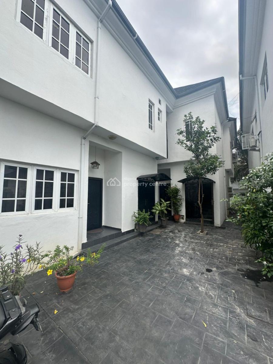 Luxury 2 Bedroom Apartment, Off Providence Street, Lekki Phase 1, Lekki, Lagos, Flat / Apartment for Rent