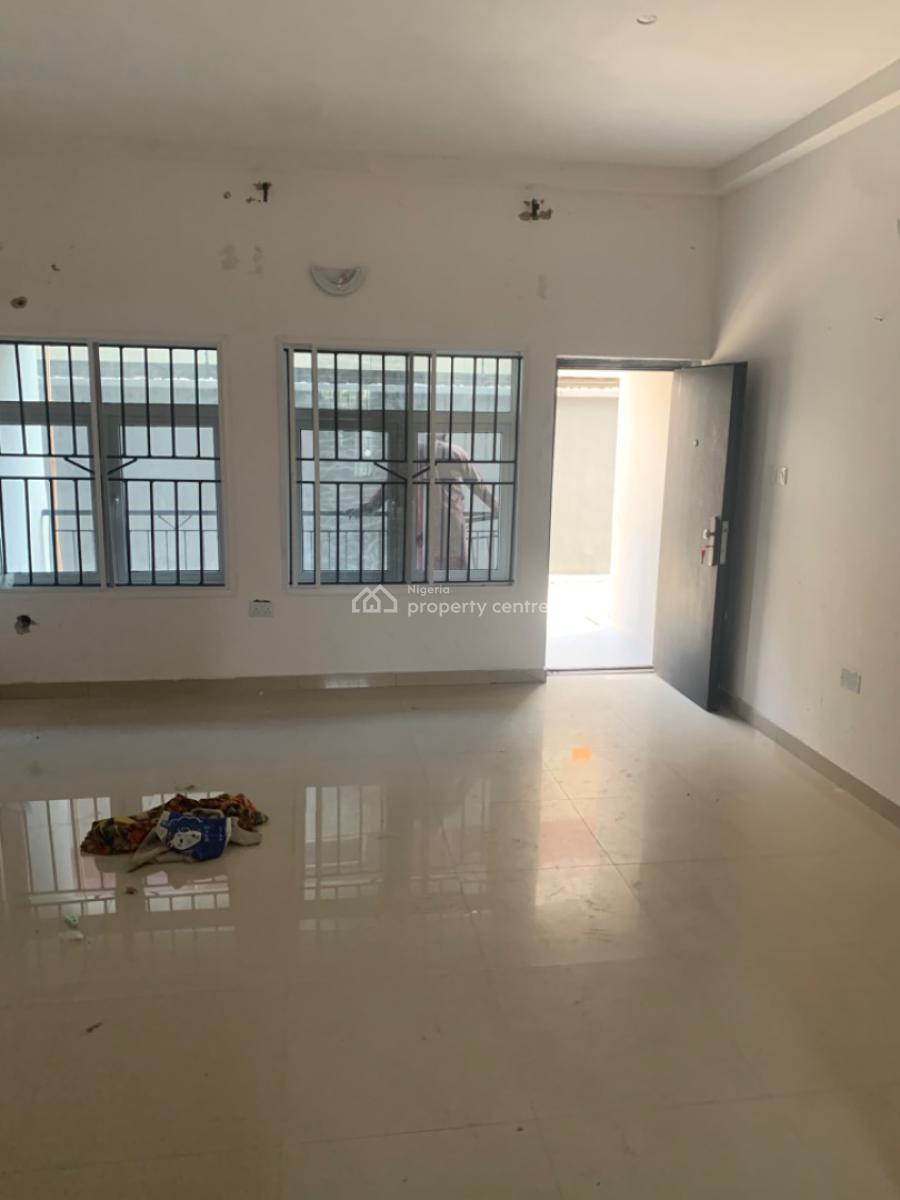 Luxury Beautiful 3 Bedroom Flat with a Self Contain Bq, Abraham Adesanya, Ajah, Lagos, House for Rent