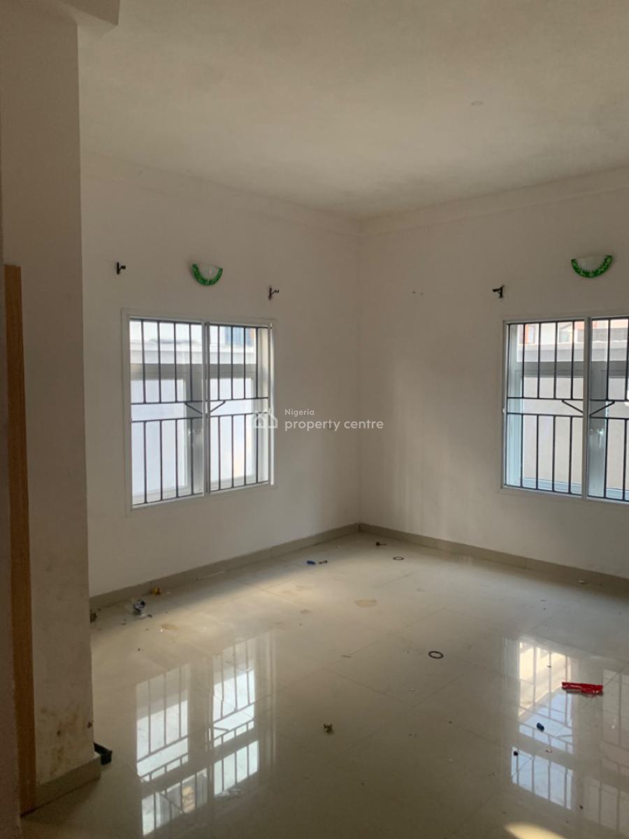 Luxury Beautiful 3 Bedroom Flat with a Self Contain Bq, Abraham Adesanya, Ajah, Lagos, House for Rent