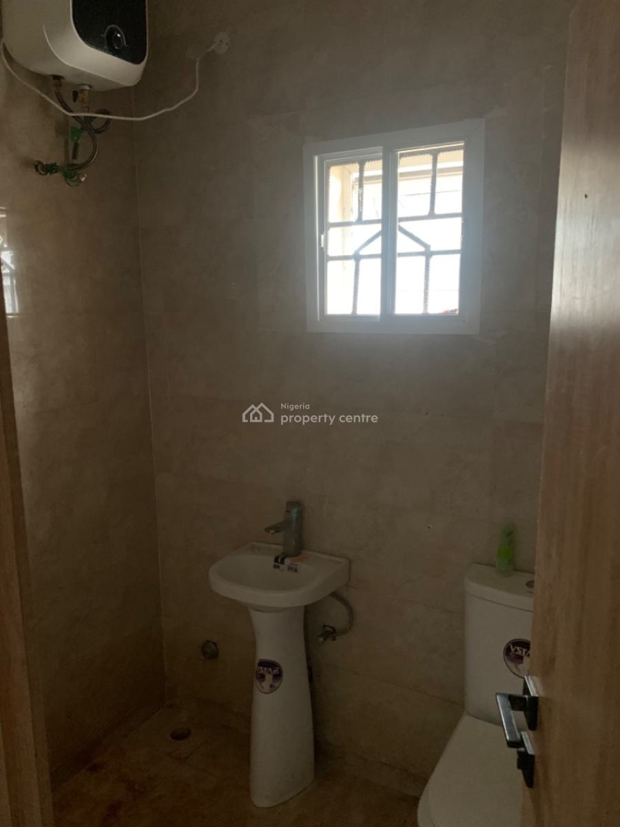 Luxury Beautiful 3 Bedroom Flat with a Self Contain Bq, Abraham Adesanya, Ajah, Lagos, House for Rent