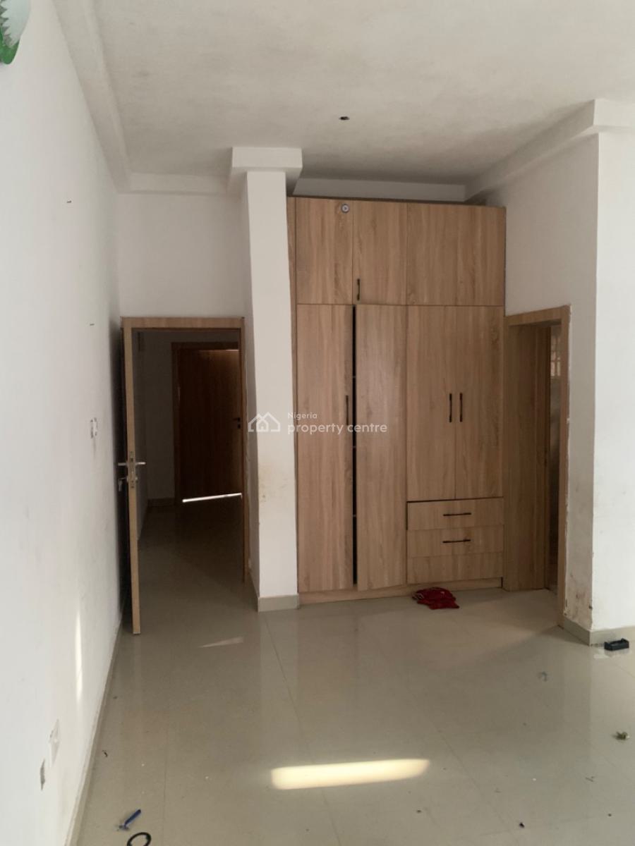 Luxury Beautiful 3 Bedroom Flat with a Self Contain Bq, Abraham Adesanya, Ajah, Lagos, House for Rent