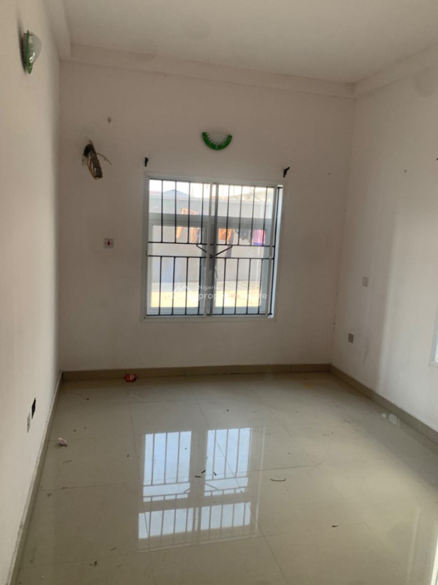 Luxury Beautiful 3 Bedroom Flat with a Self Contain Bq, Abraham Adesanya, Ajah, Lagos, House for Rent