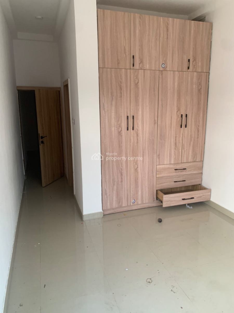 Luxury Beautiful 3 Bedroom Flat with a Self Contain Bq, Abraham Adesanya, Ajah, Lagos, House for Rent