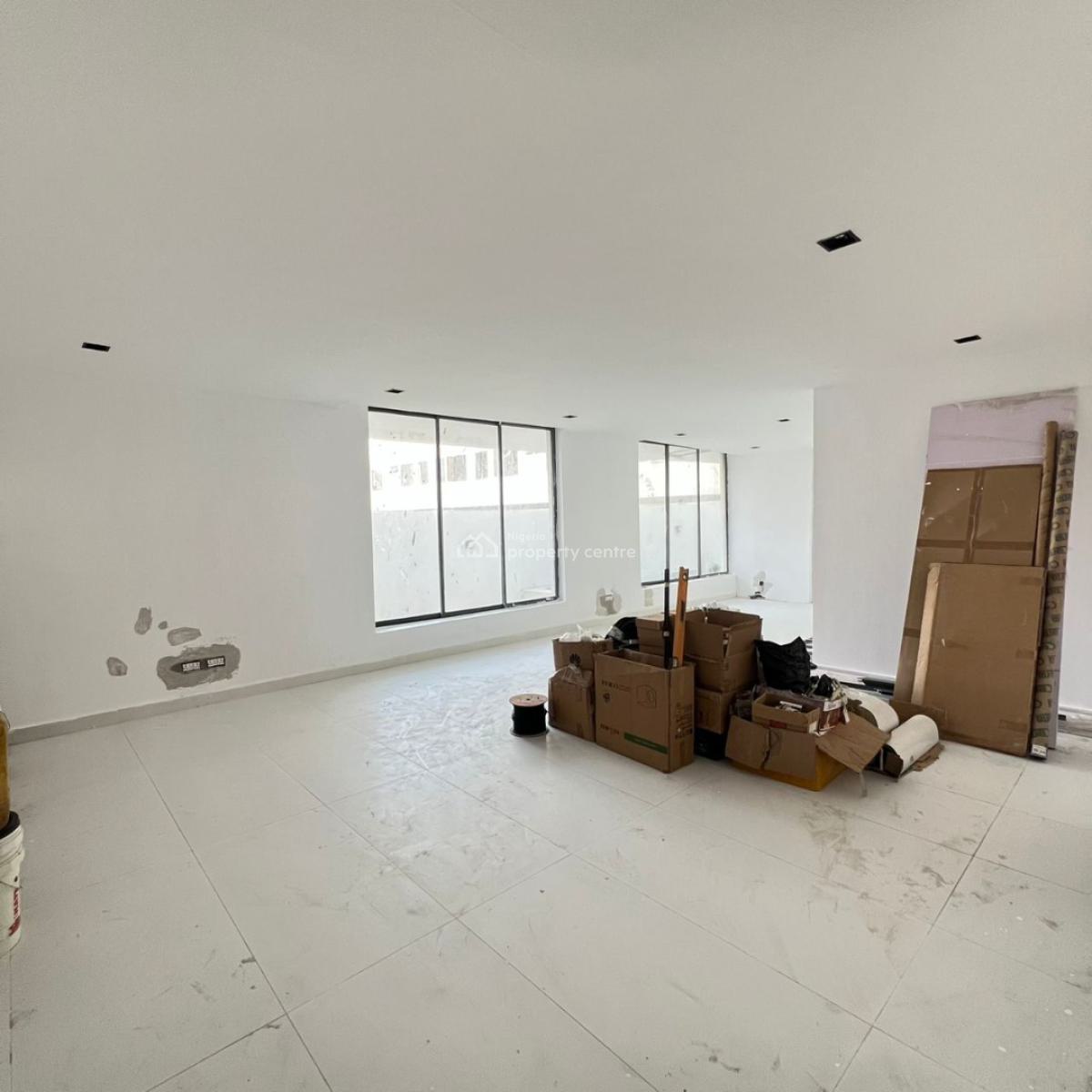 Luxury 3 Bedroom Apartment, Lekki Phase1, Lekki, Lagos, Flat / Apartment for Sale