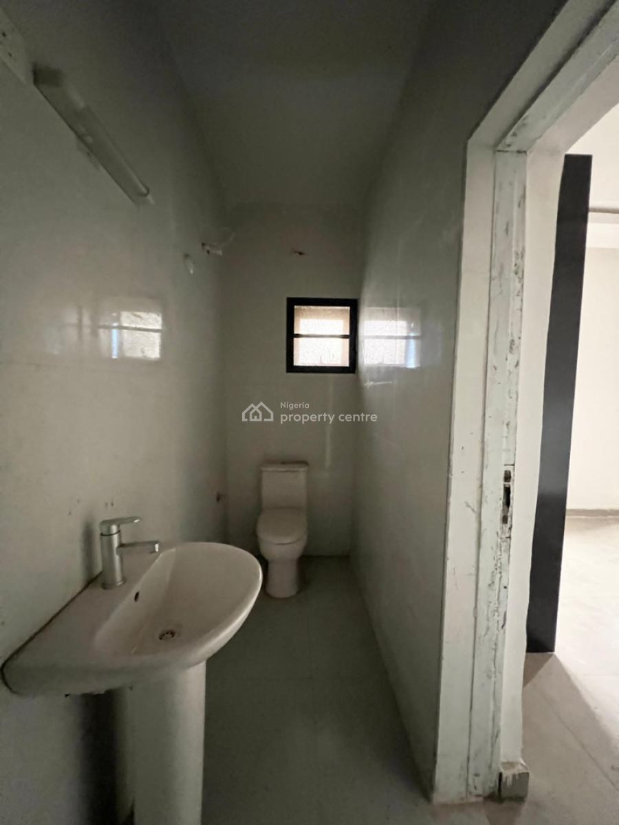 Brand New Luxurious 3 Bedroom Flat with 1bq, Ikota, Lekki, Lagos, Flat / Apartment for Rent