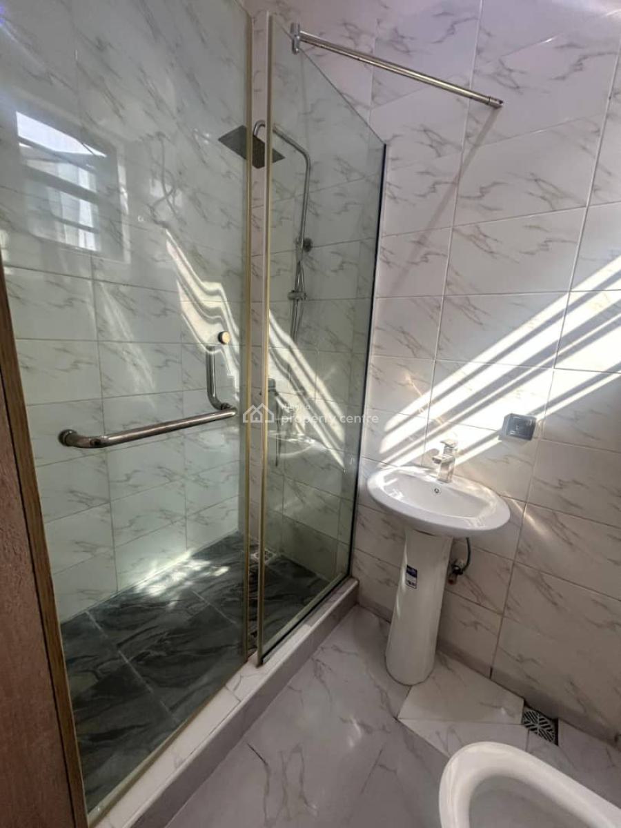 Fully Service 4 Bedroom Semi Detached with Bq  Fitted Kitchen, Osapa, Lekki, Lagos, Semi-detached Duplex for Rent