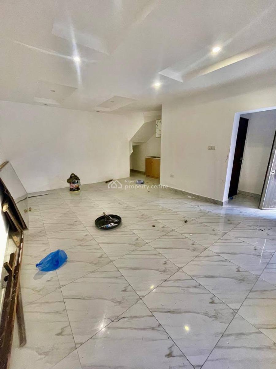 The Biggest Studio Apartment with Open Kitchen, Osapa, Lekki, Lagos, Self Contain (single Rooms) for Rent