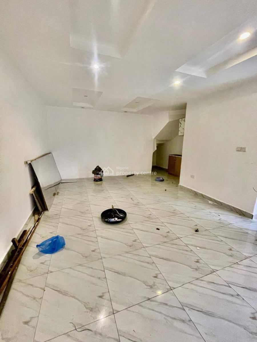 The Biggest Studio Apartment with Open Kitchen, Osapa, Lekki, Lagos, Self Contain (single Rooms) for Rent