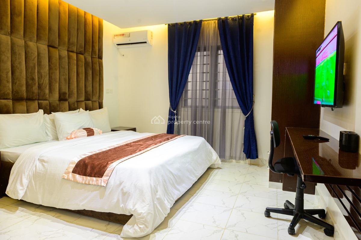 Your Abuja Escape -- 2-bedroom Apartment, Brains and Hammers City, Life Camp, Abuja, House Short Let