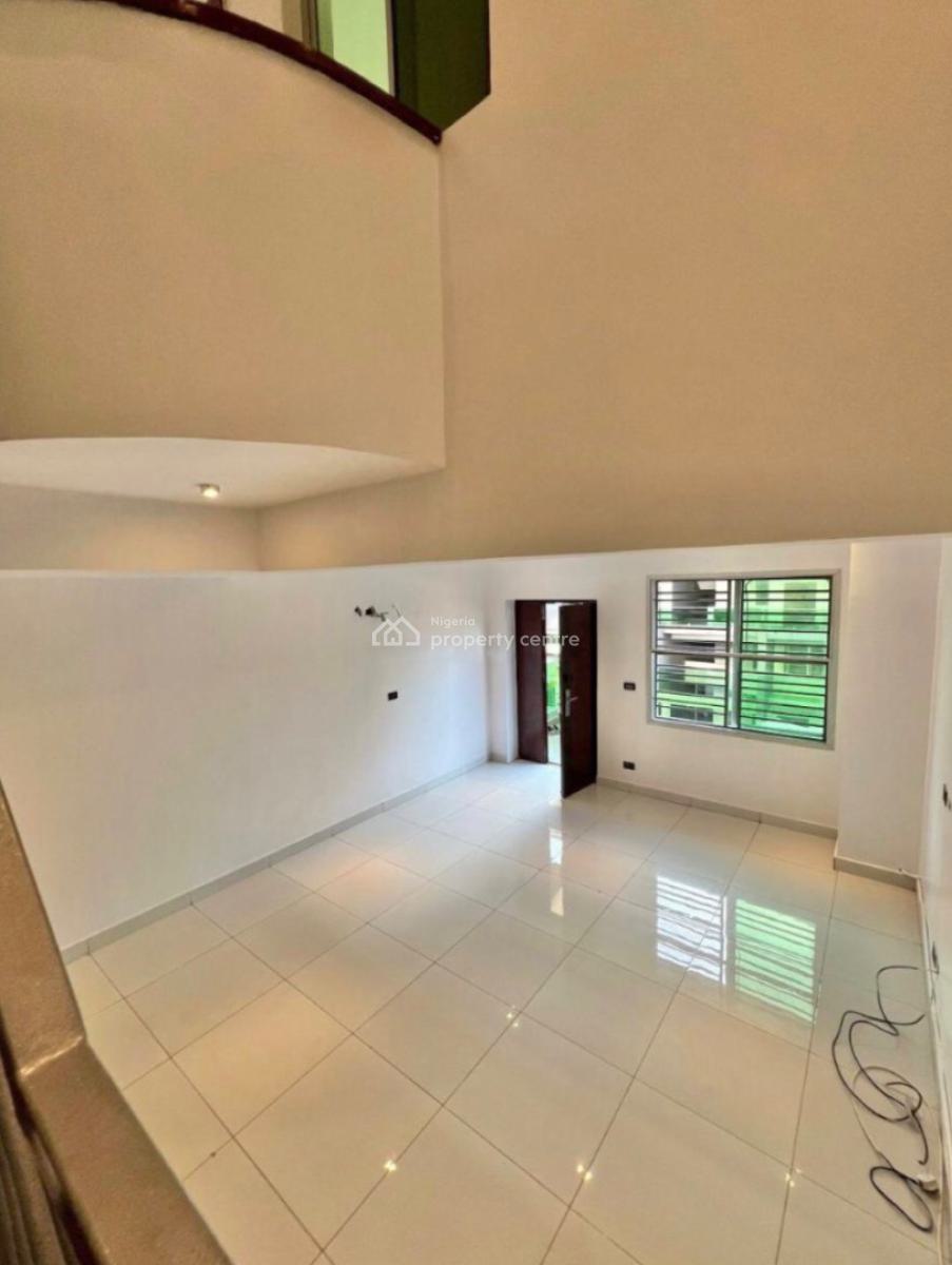Stylish 2 Bedroom Apartment in a Quiet Corner, Off Nike Art Gallery Road, Lekki Phase 1, Lekki, Lagos, Flat / Apartment for Rent