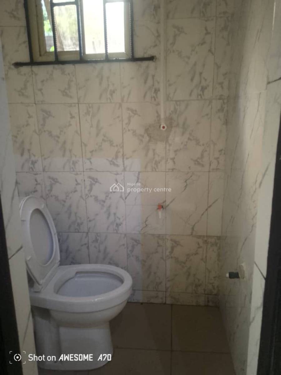 1 Bedroom Apartment, Sabo, Yaba, Lagos, Mini Flat (room and Parlour) for Rent