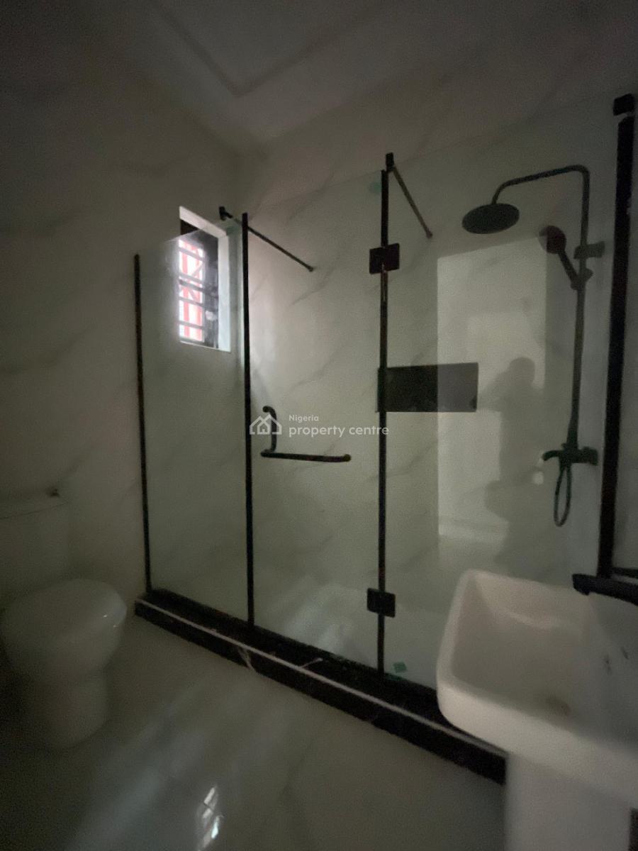 Beautiful 4 Bedroom Detached Duplex with Bq, and in a Secured Estate., Lekki, Lekki, Lagos, Semi-detached Duplex for Sale