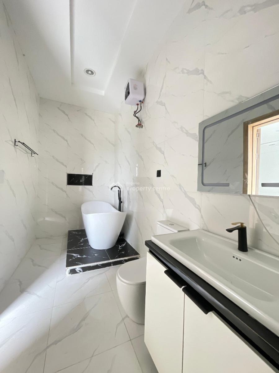Beautiful 4 Bedroom Detached Duplex with Bq, and in a Secured Estate., Lekki, Lekki, Lagos, Semi-detached Duplex for Sale