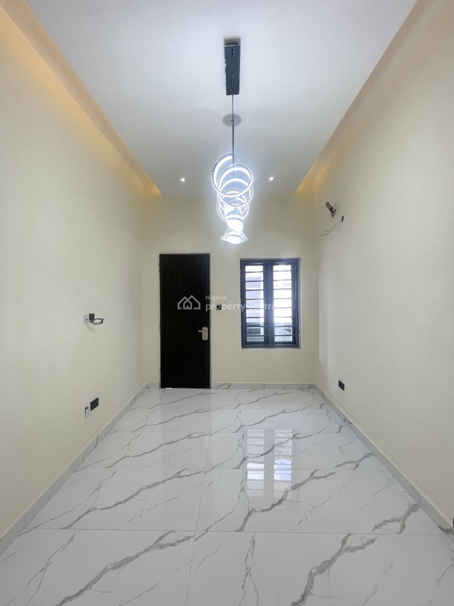 7 Bedrooms Detached Penthouse Duplex with Pool &  Bq, Karsana, Abuja, Detached Duplex for Sale