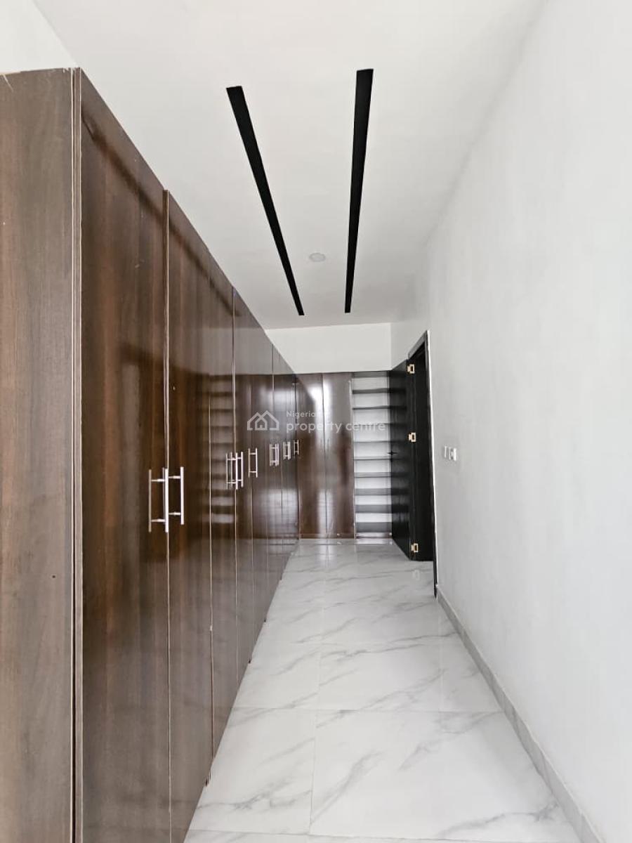 Contemporary Spacious 4 Bedroom Semi-detached Duplex with Bq, Located at Chevron Estate, Lekki, Lagos, Semi-detached Duplex for Sale