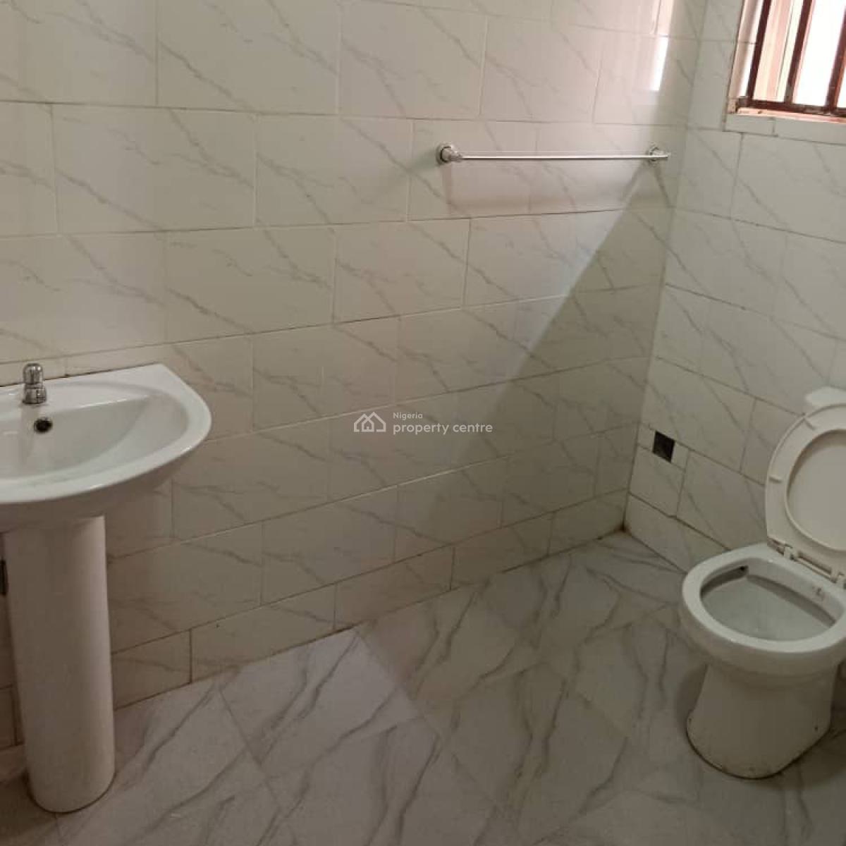 Spacious Self Contain Apartment, Main Building, Tarred Road, Katampe (main), Katampe, Abuja, Self Contain (single Rooms) for Rent
