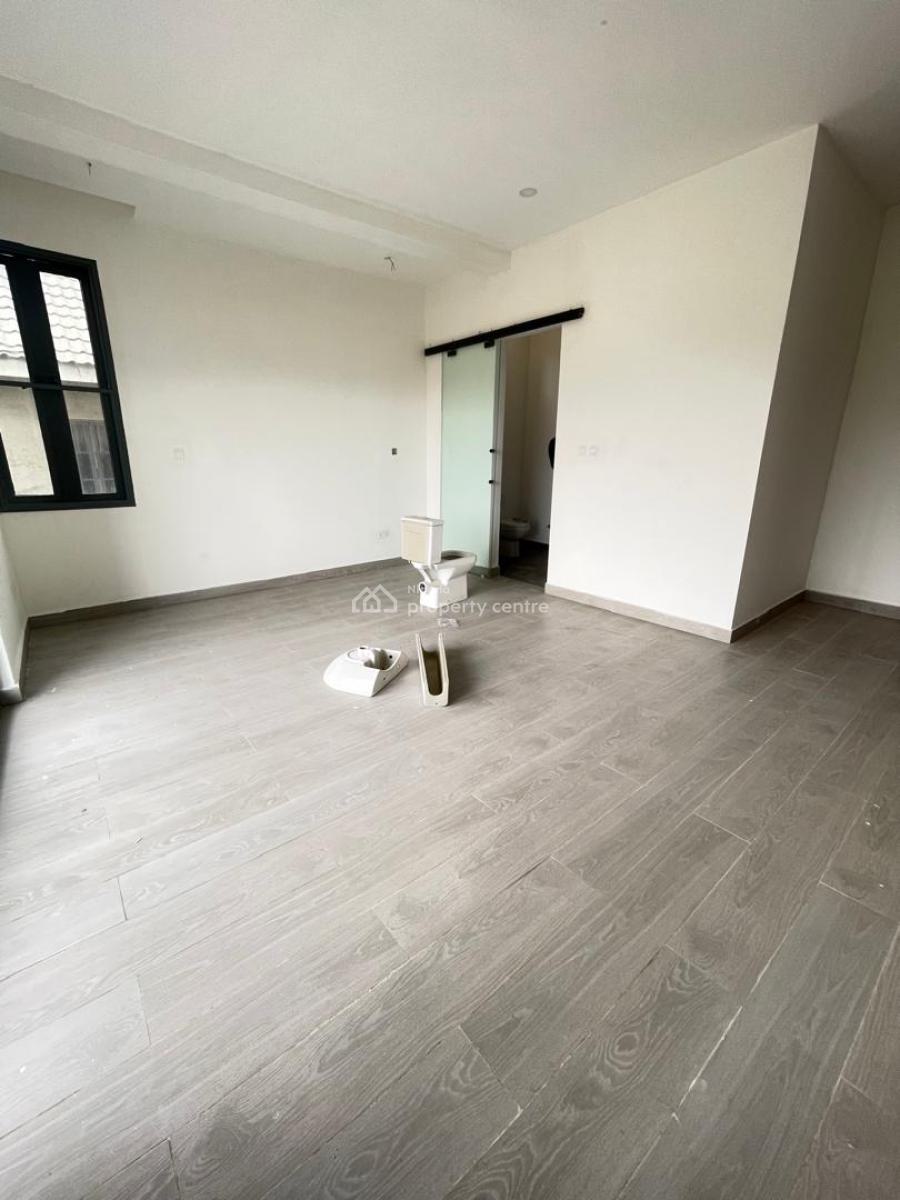 Exquisite 3-bedroom Apartment Ideal for Luxury Living Or Airbnb, Comes with Elevator, Pool & Gym with Spacious Rooms, Ikate Elegushi, Lekki, Lagos, Flat / Apartment for Sale
