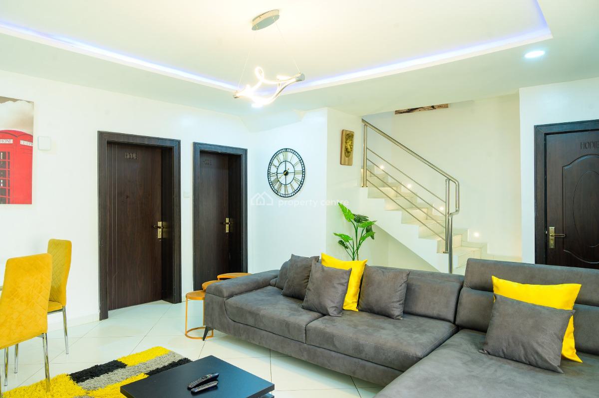 Brains & Hammers Estate -- Cozy 3-bedroom Apartment, Brains and Hammers City, Life Camp, Abuja, Semi-detached Duplex Short Let
