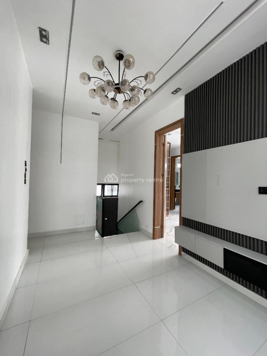 Stunning 4 Bedroom Detached Duplex with Bq, and in a Secured Estate., Lekki, Lekki, Lagos, Detached Duplex for Sale