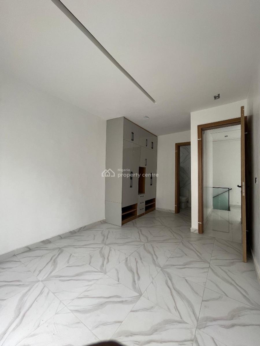 Stunning 4 Bedroom Detached Duplex with Bq, and in a Secured Estate., Lekki, Lekki, Lagos, Detached Duplex for Sale