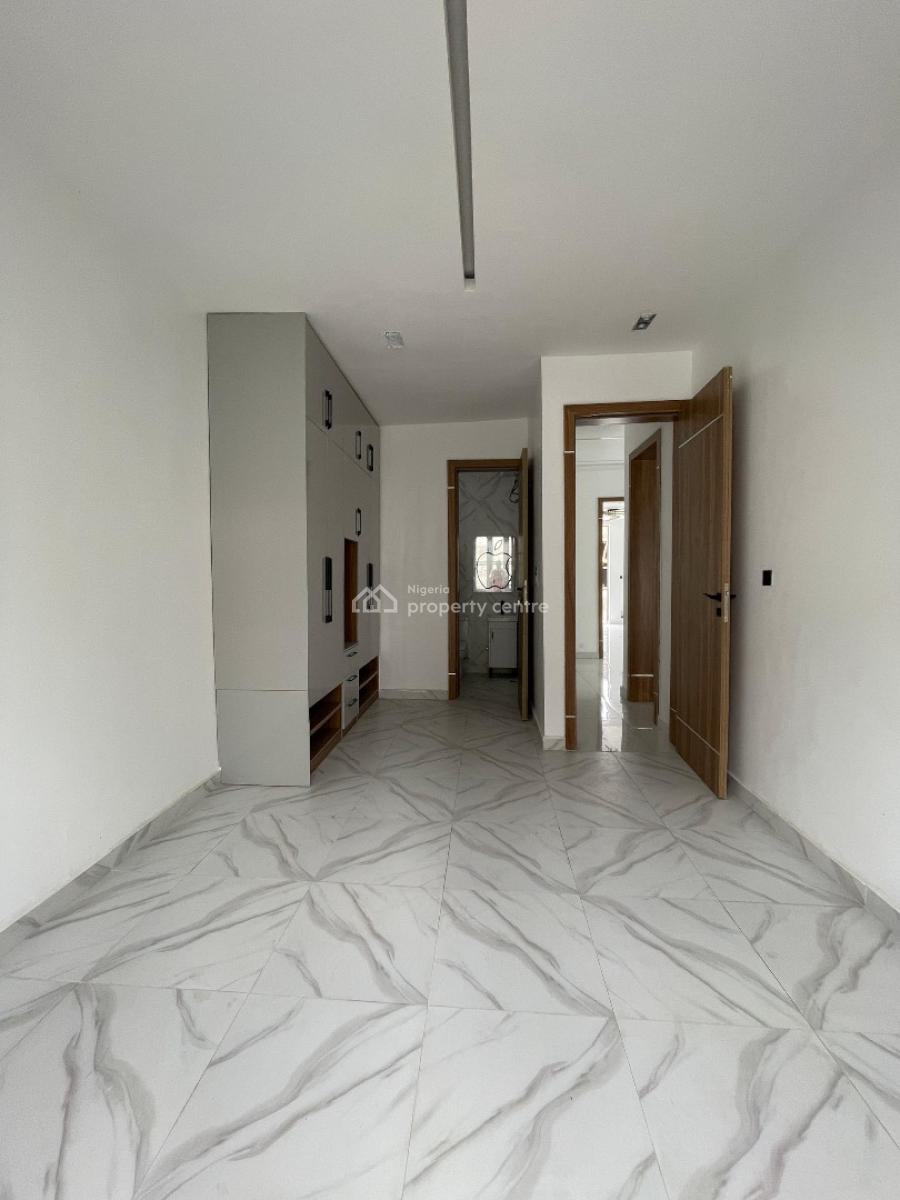 Stunning 4 Bedroom Detached Duplex with Bq, and in a Secured Estate., Lekki, Lekki, Lagos, Detached Duplex for Sale