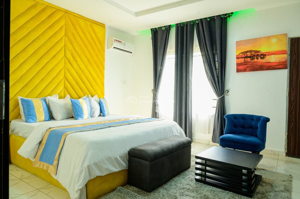 Brains & Hammers Estate -- Spacious 4-bedroom, 2 Living Rooms, Brains and Hammers City, Life Camp, Abuja, Semi-detached Duplex Short Let