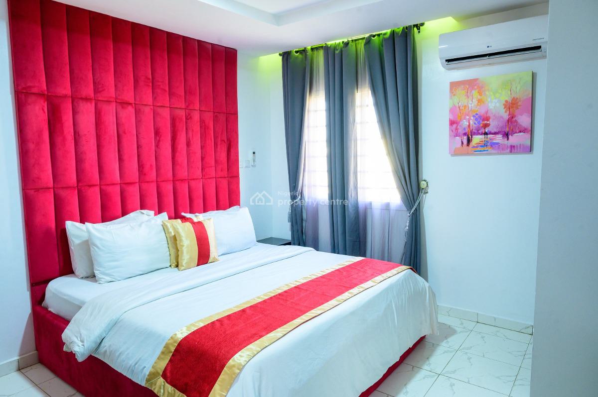 Brains & Hammers Estate -- Spacious 4-bedroom, 2 Living Rooms, Brains and Hammers City, Life Camp, Abuja, Semi-detached Duplex Short Let