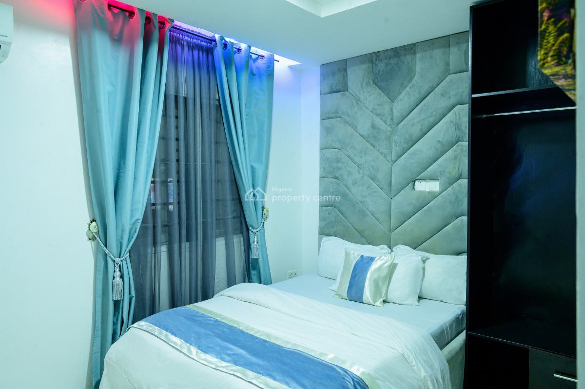 Brains & Hammers Estate -- Spacious 4-bedroom, 2 Living Rooms, Brains and Hammers City, Life Camp, Abuja, Semi-detached Duplex Short Let