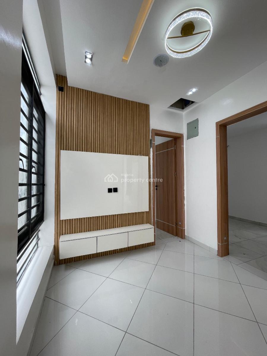 Gorgeous 4 Bedroom Detached Duplex with Bq, and in a Secured Estate., Lekki, Lekki, Lagos, Detached Duplex for Sale
