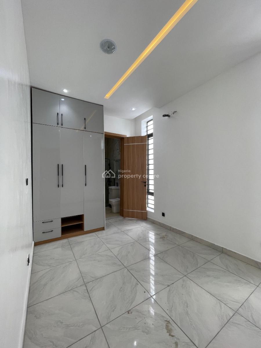 Gorgeous 4 Bedroom Detached Duplex with Bq, and in a Secured Estate., Lekki, Lekki, Lagos, Detached Duplex for Sale