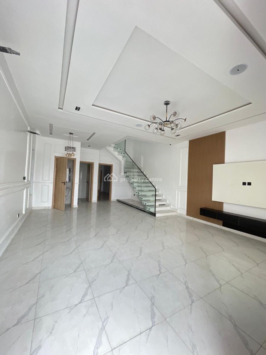 4bedrooms Semi Detached Duplex, 2nd Toll Gate, Lekki, Lekki, Lagos, Semi-detached Duplex for Sale