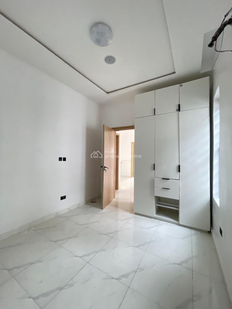 4bedrooms Semi Detached Duplex, 2nd Toll Gate, Lekki, Lekki, Lagos, Semi-detached Duplex for Sale