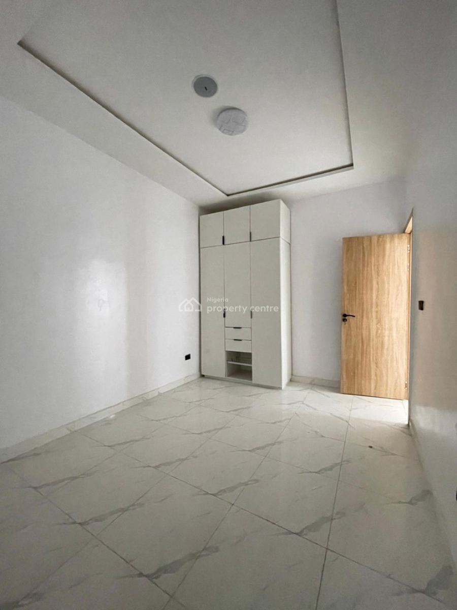 4bedrooms Semi Detached Duplex, 2nd Toll Gate, Lekki, Lekki, Lagos, Semi-detached Duplex for Sale