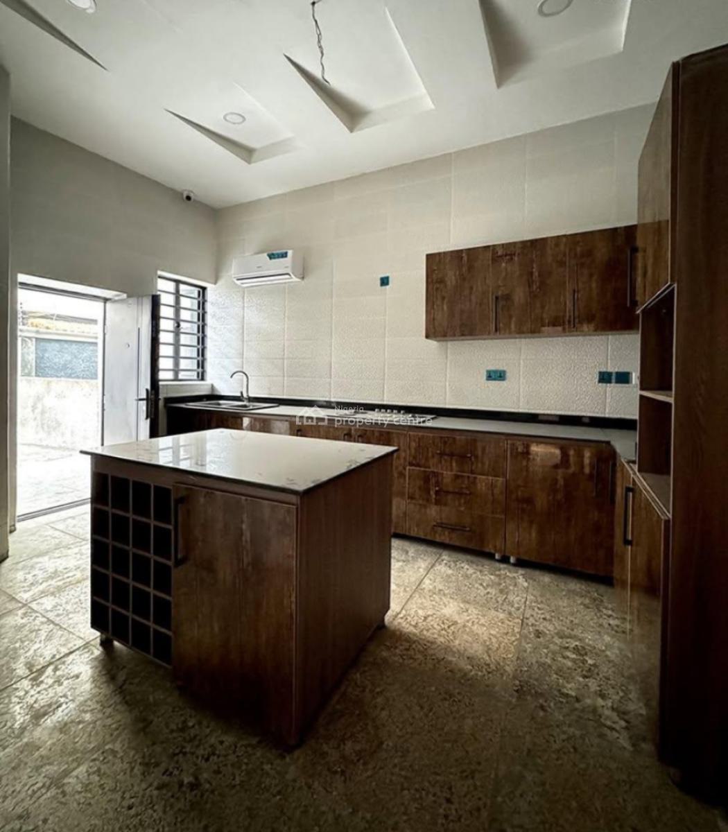 4 Bedrooms Terraced Duplex with Bq, Ikeja Gra, Ikeja, Lagos, Terraced Duplex for Sale