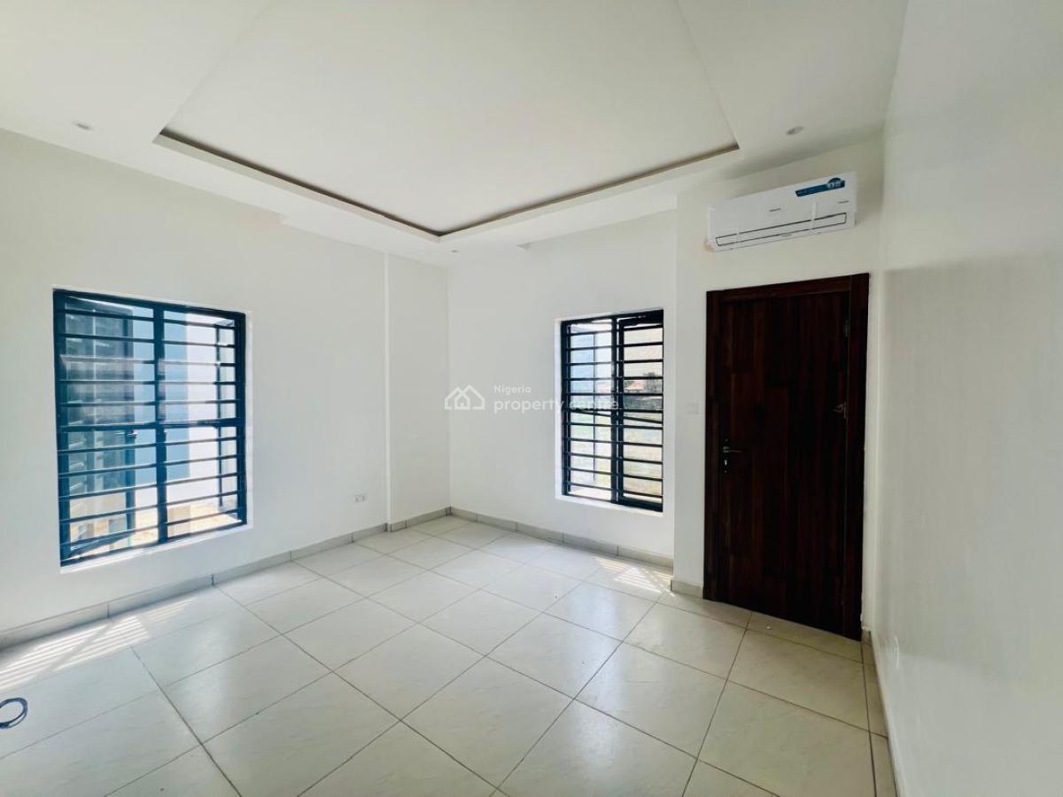 2bedroom Flat, Orchid Road, Lekki, Lagos, Flat / Apartment for Sale