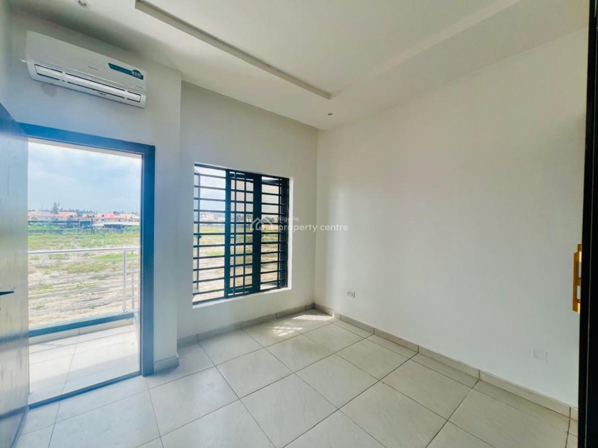 2bedroom Flat, Orchid Road, Lekki, Lagos, Flat / Apartment for Sale