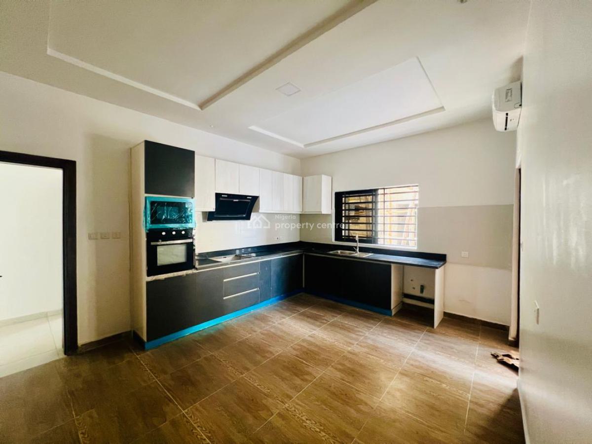 2bedroom Flat, Orchid Road, Lekki, Lagos, Flat / Apartment for Sale