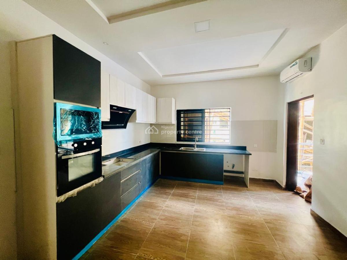 2bedroom Flat, Orchid Road, Lekki, Lagos, Flat / Apartment for Sale