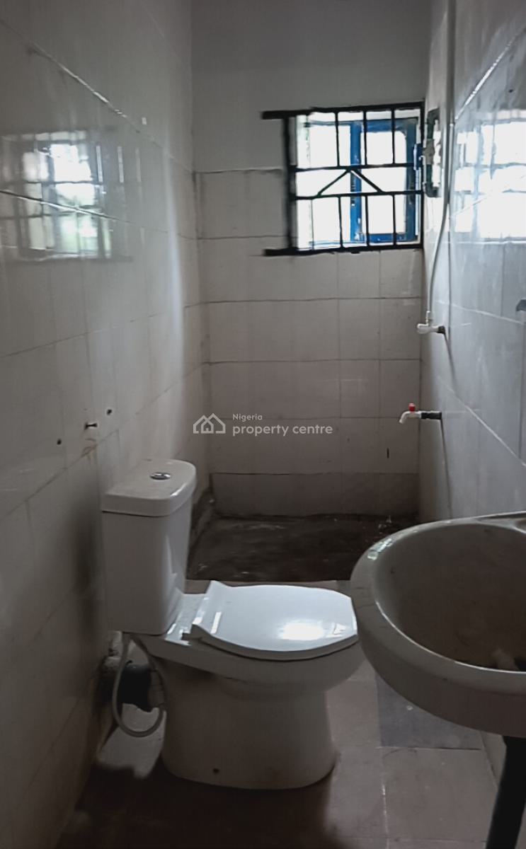 Newly Renovated 2 Bedroom Flat, Asore Bus Stop By Estanza Hotel, Akute, Ifo, Ogun, Flat / Apartment for Rent