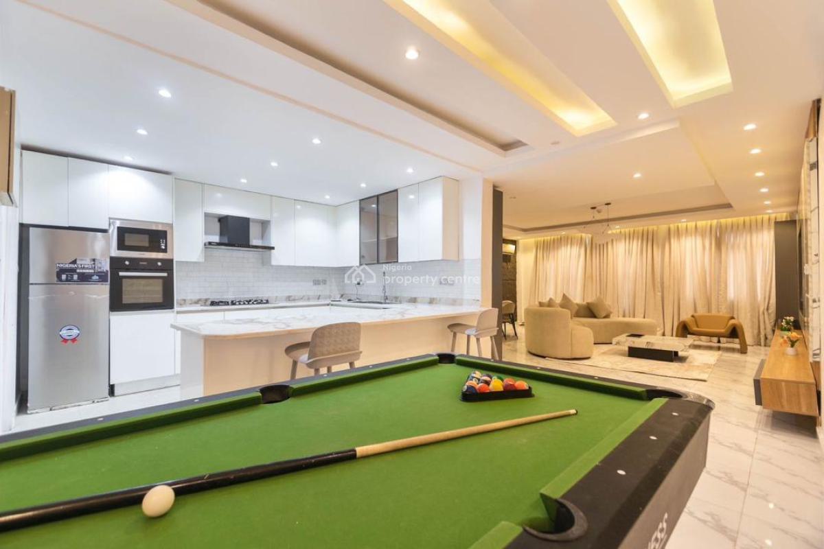 3 Bedroom Apartment with Sea View, Lekki Phase 1, Lekki, Lagos, Flat / Apartment Short Let