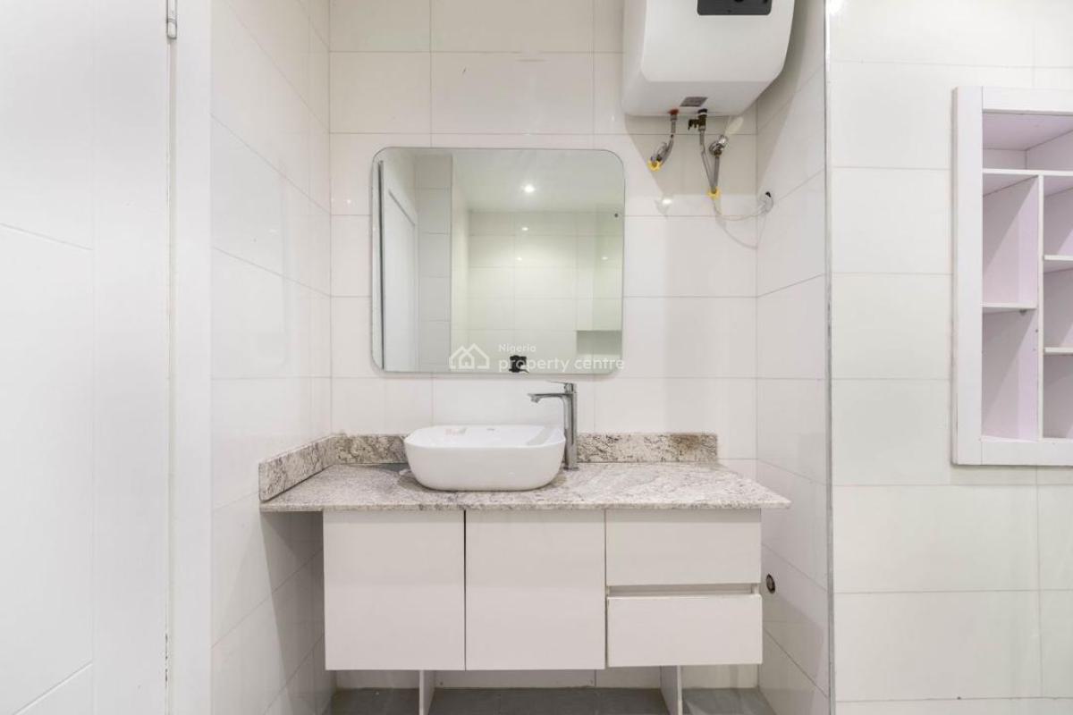 3 Bedroom Apartment with Sea View, Lekki Phase 1, Lekki, Lagos, Flat / Apartment Short Let