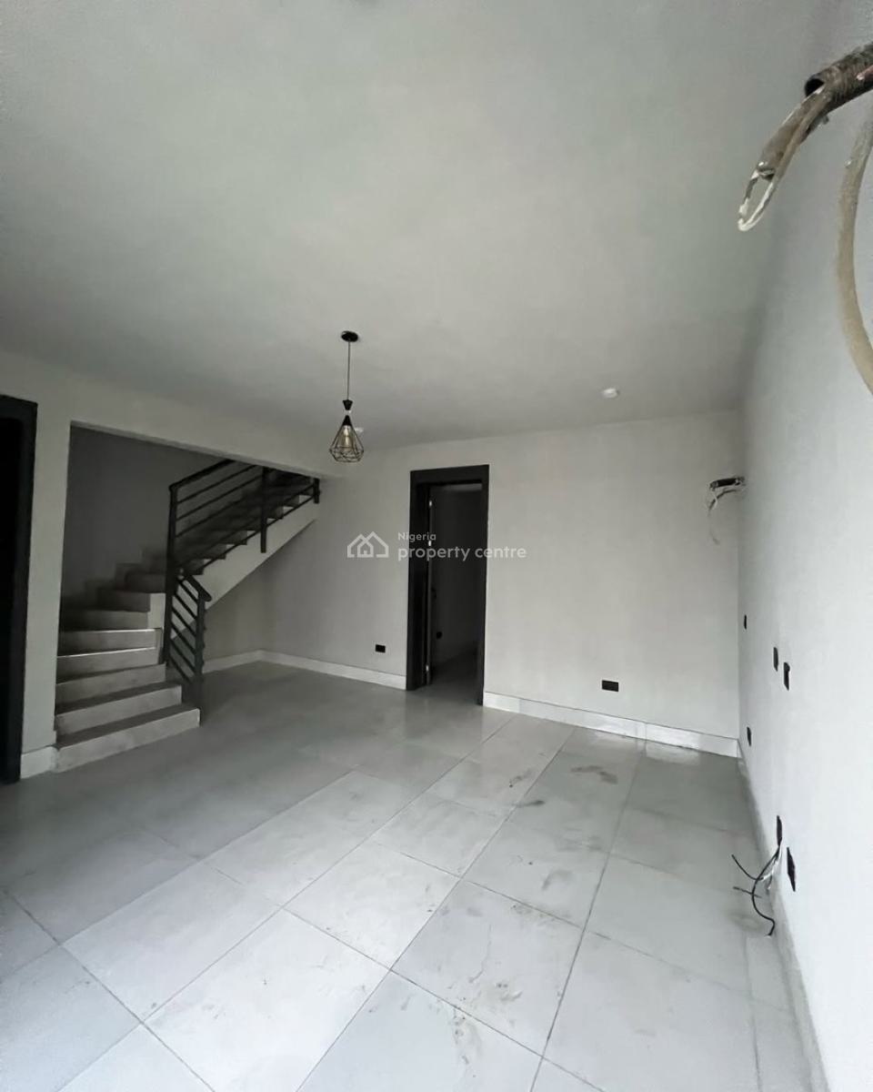 Welll Maintained 4 Bedroom Terrace Duplex with Bq, Ikate, Lekki, Lagos, Terraced Duplex for Rent