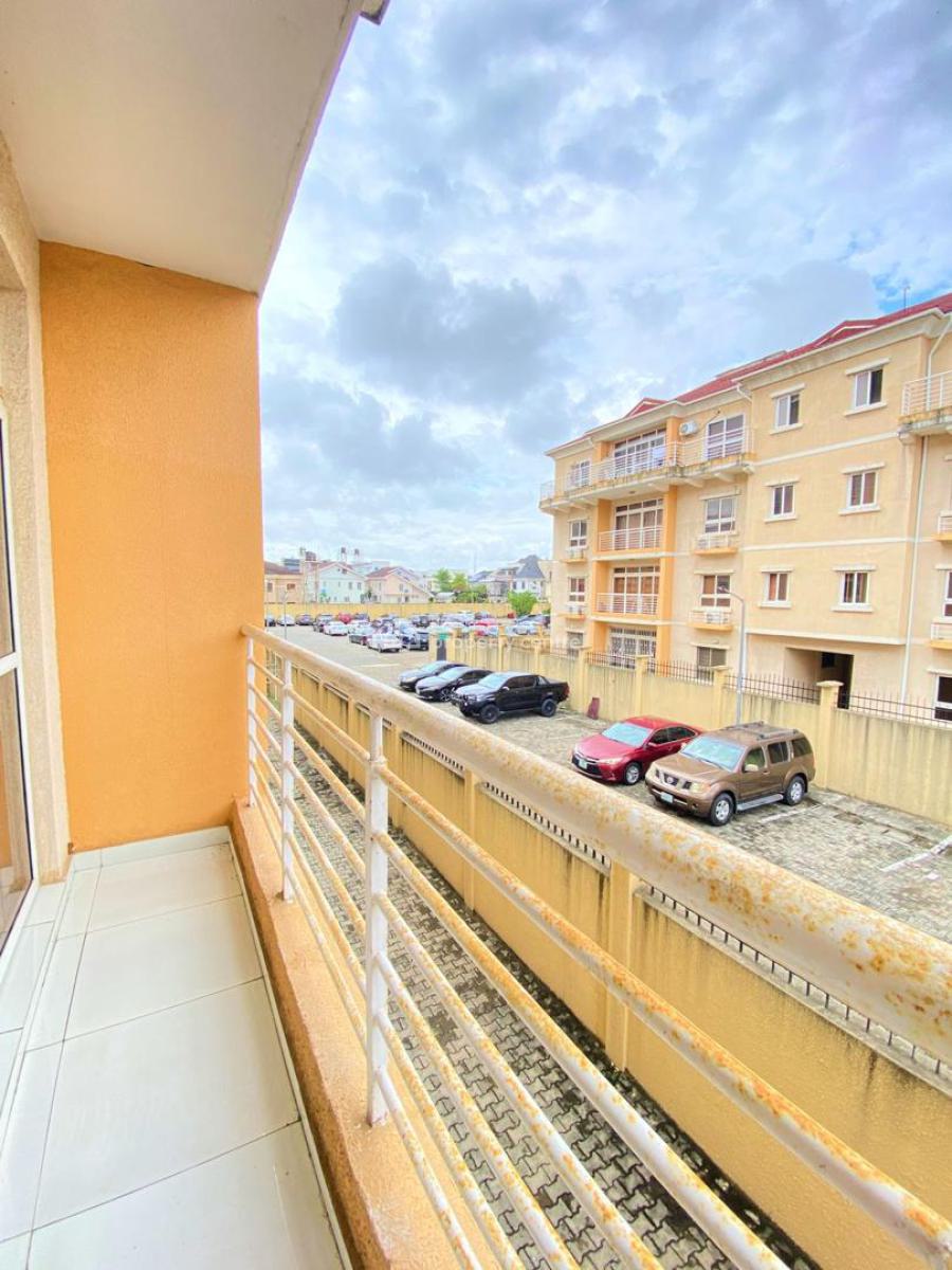 Luxury 3 Bedrooms Apartment, Cardogan Estate, Lekki, Lagos, Flat / Apartment Short Let