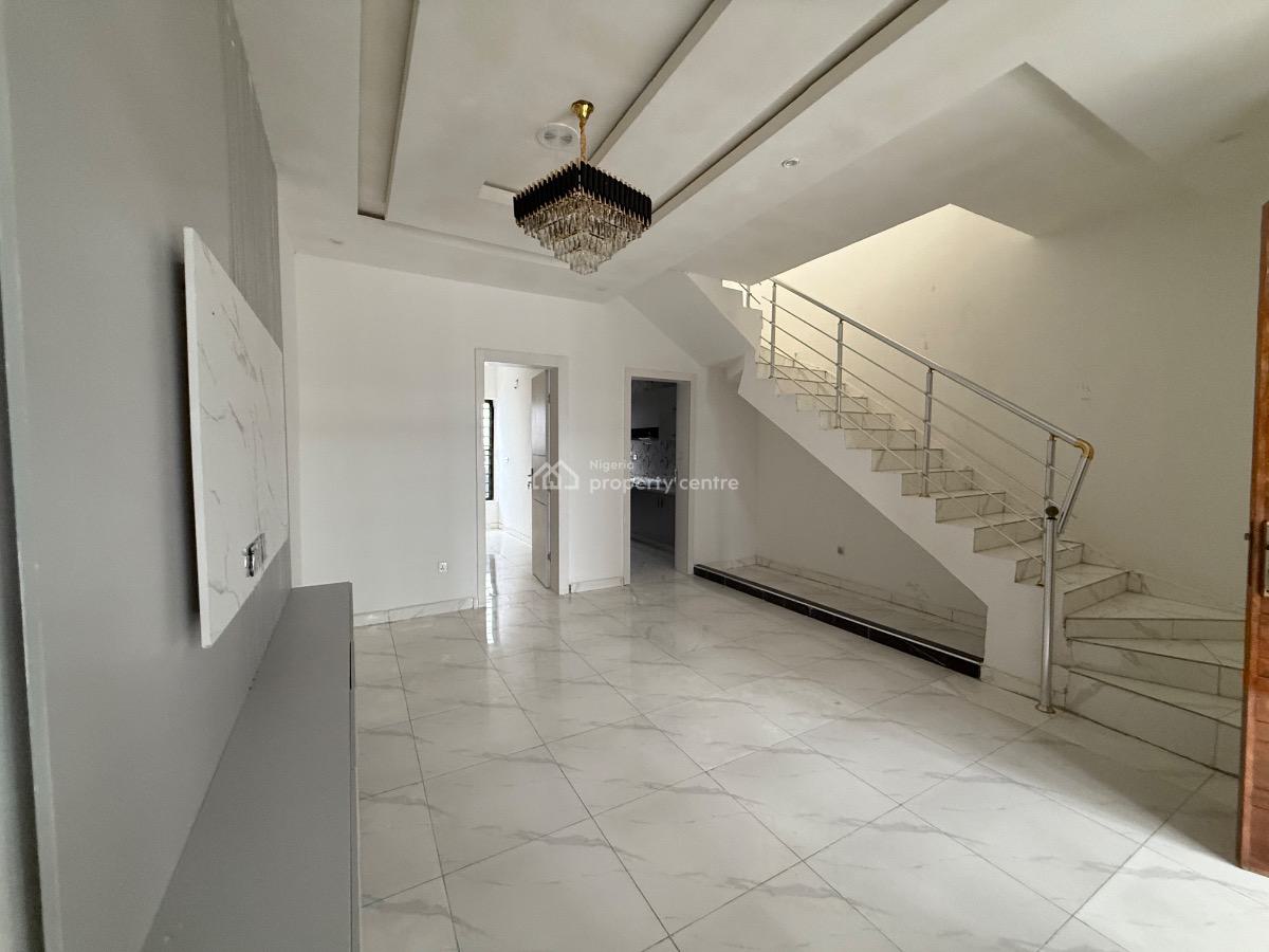 3 Bedroom Terrace Duplex for Distress, Ikota Villa Estate, Ikota, Lekki, Lagos, Terraced Duplex for Sale