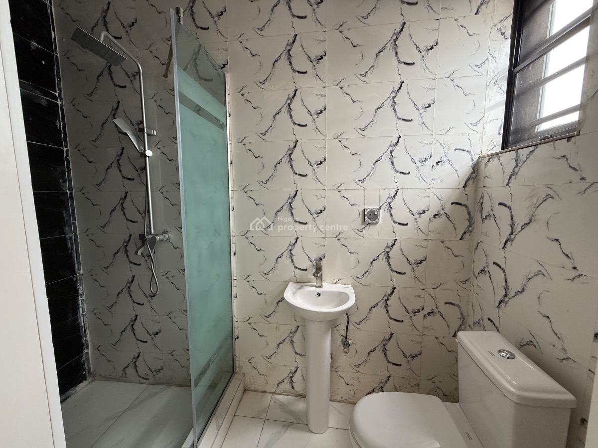 3 Bedroom Terrace Duplex for Distress, Ikota Villa Estate, Ikota, Lekki, Lagos, Terraced Duplex for Sale