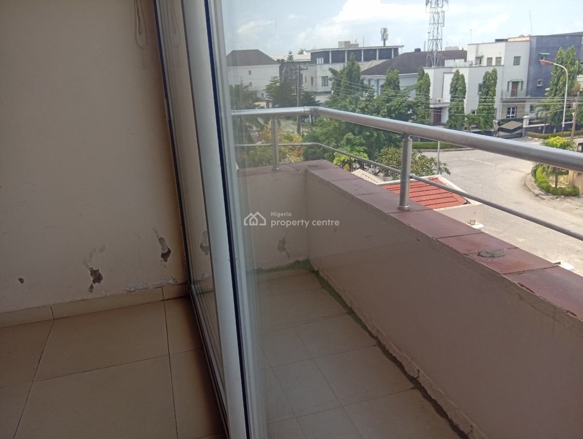 Serviced 2 Bedroom Office Flat with Elevator, Lekki Phase 1, Lekki, Lagos, Office Space for Rent